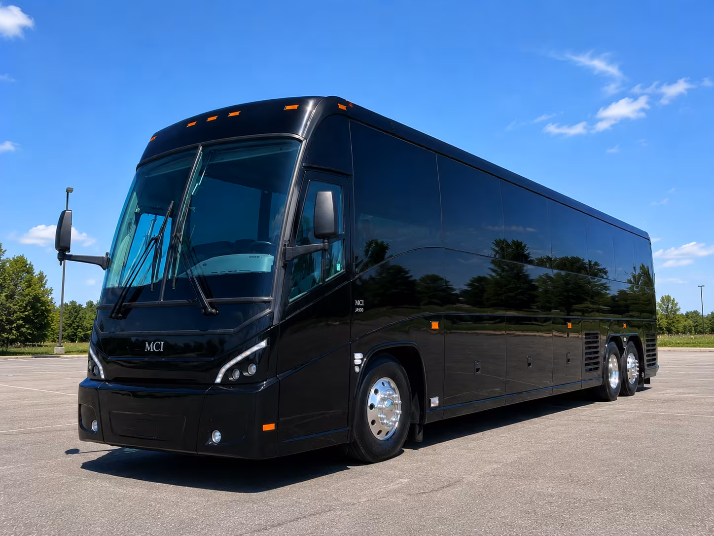 charter bus rentals for corporate groups traveling between longview and dallas