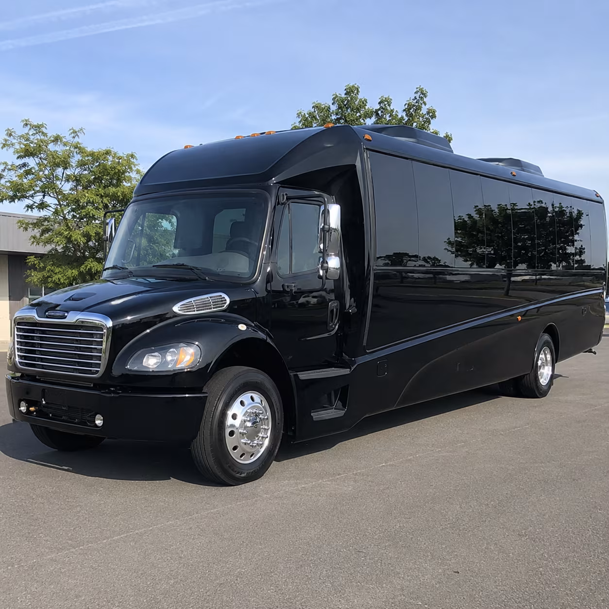 longview 20 passenger minibus