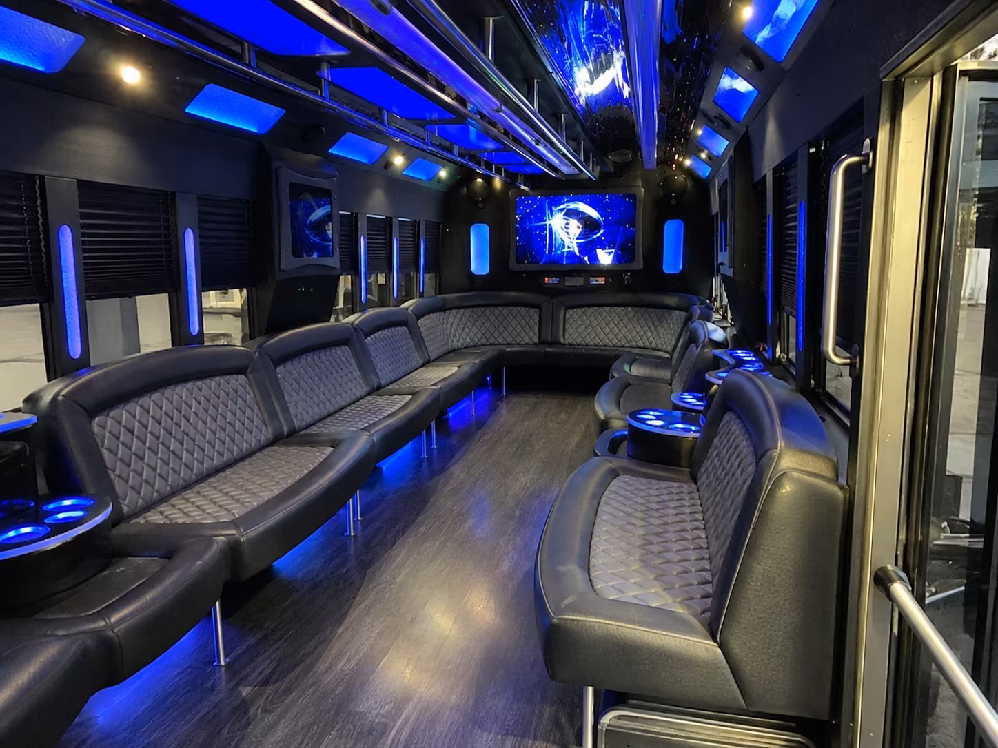 longview 28 passenger party bus interior