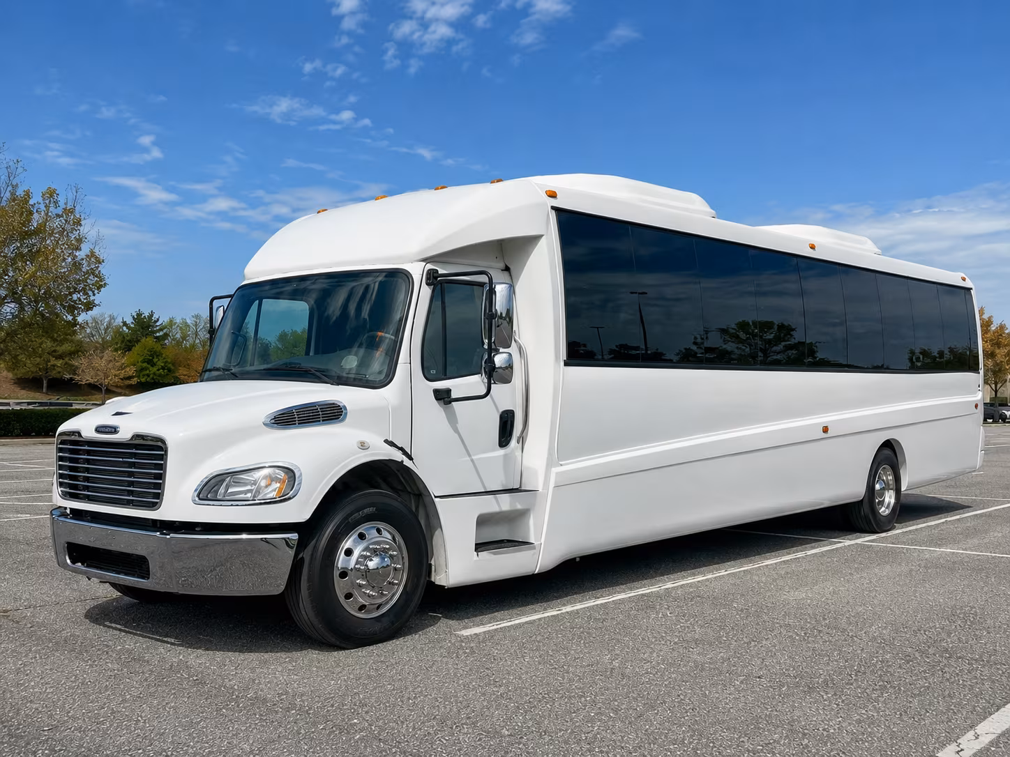 longview 30 passenger party bus