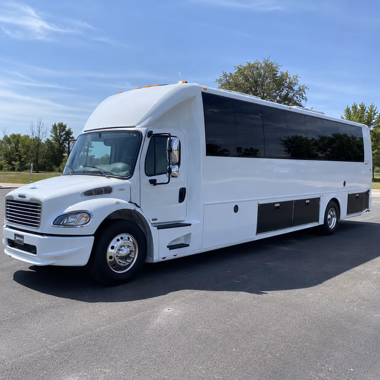 longview 40 passenger party bus