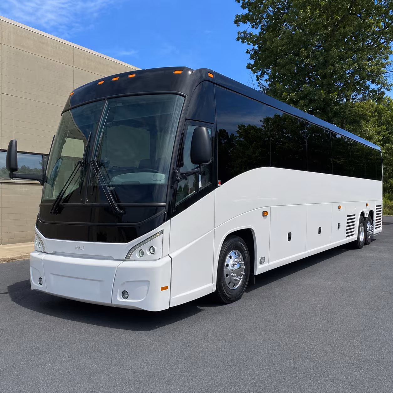longview charter bus