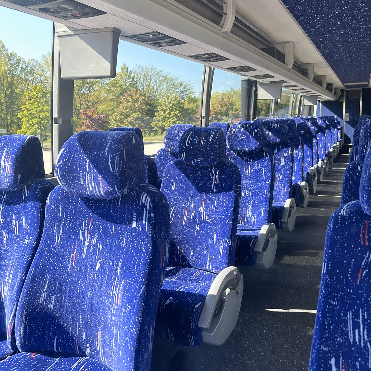 longview sporting event charter bus rental