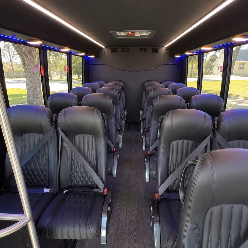 minibus rentals for smaller longview prom groups