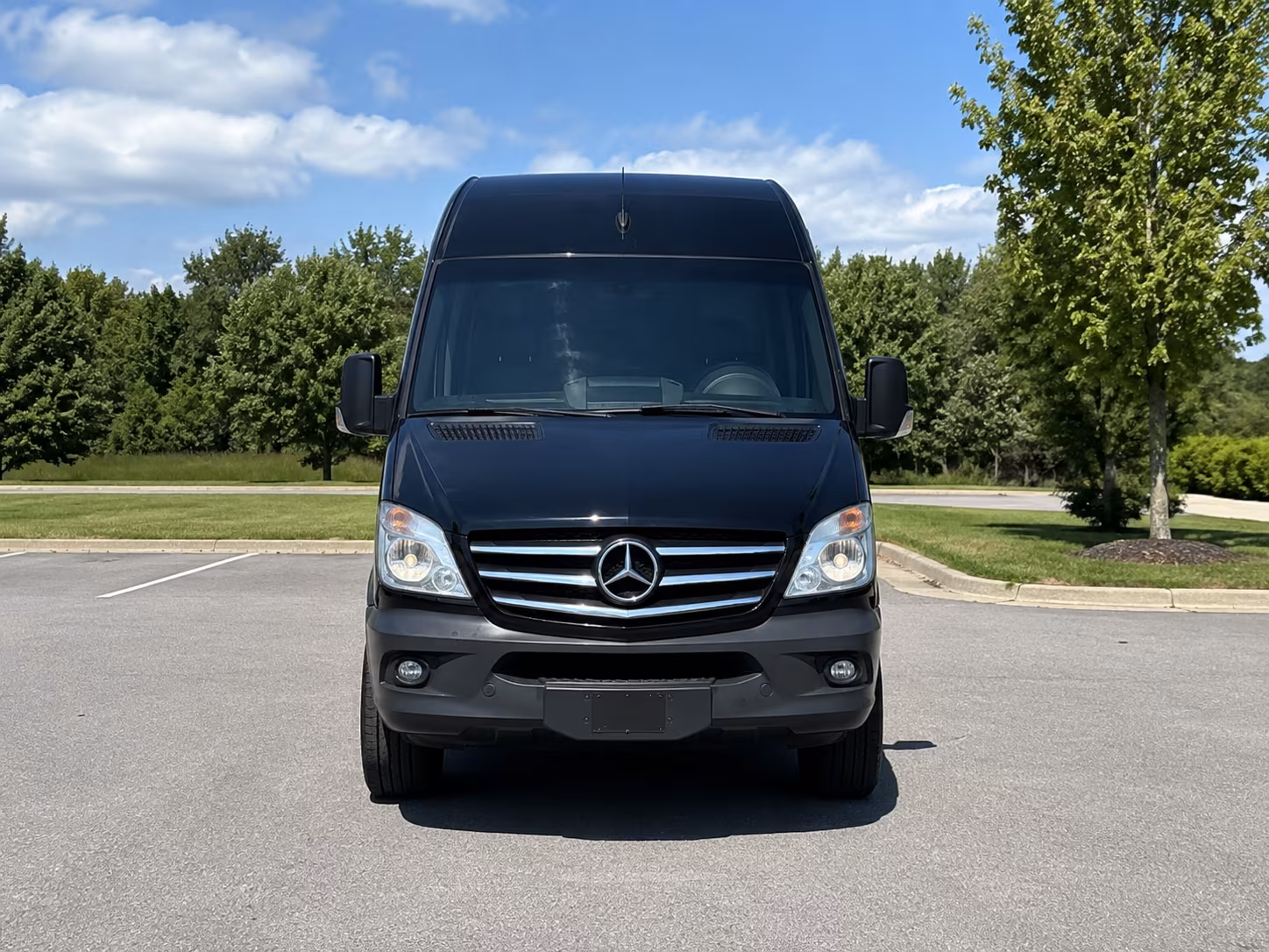 secure transportation for your next airport transfer 3