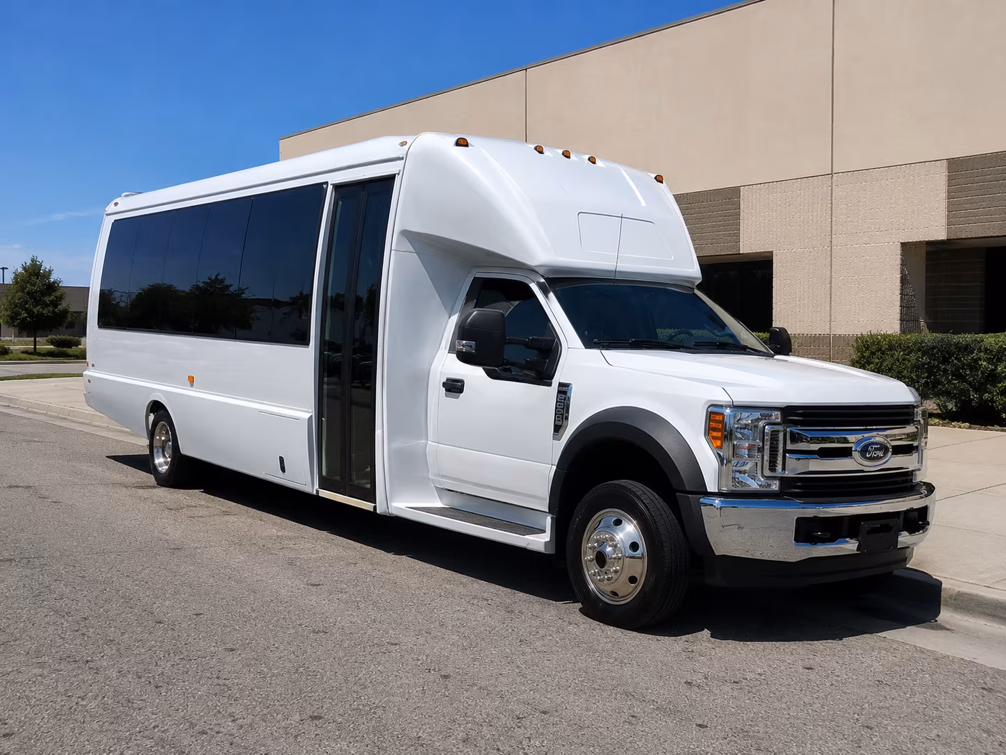 secure transportation for your next convention or trade show 5