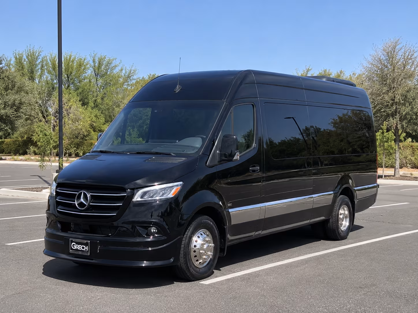 sprinter van and minibus rentals for small wine tour groups in longview
